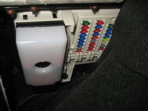 2011 gmc acadia electrical cover fuse box|GMC Acadia ip bec panel.